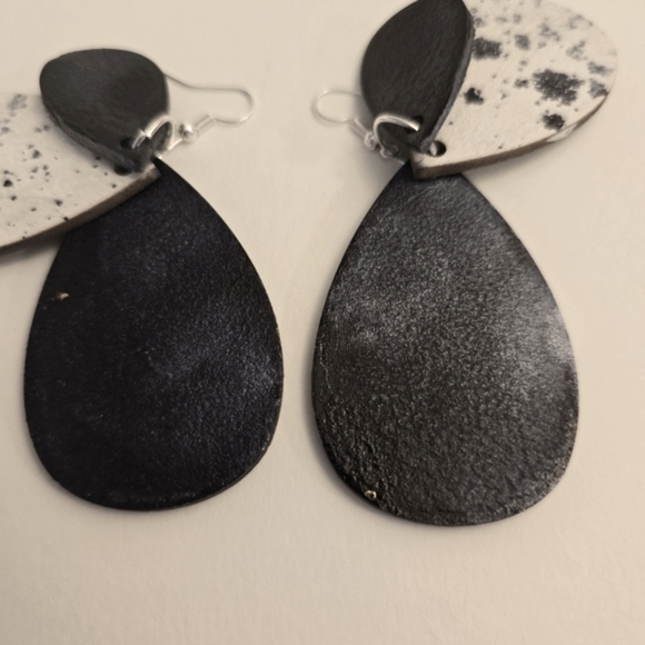 HANDCRAFTED Wood Layered Teardrop Earrings HANDMADE HAND PAINTED Dangle Earrings - Picture 7 of 12